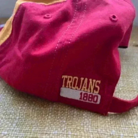 NEW USC Trojan Baseball Style Cap‎ Adjustable Strap Hat NWT - Picture 5 of 10